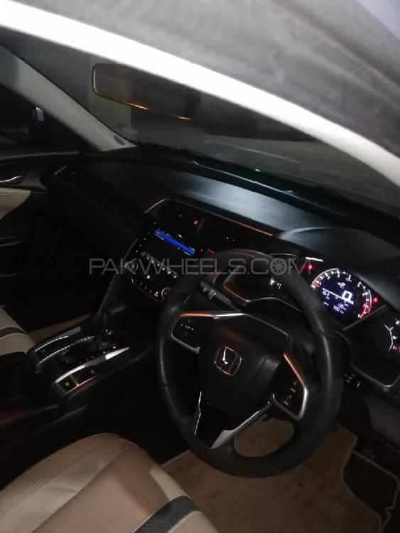 Honda Civic 2018 for Sale in Lahore Image-1