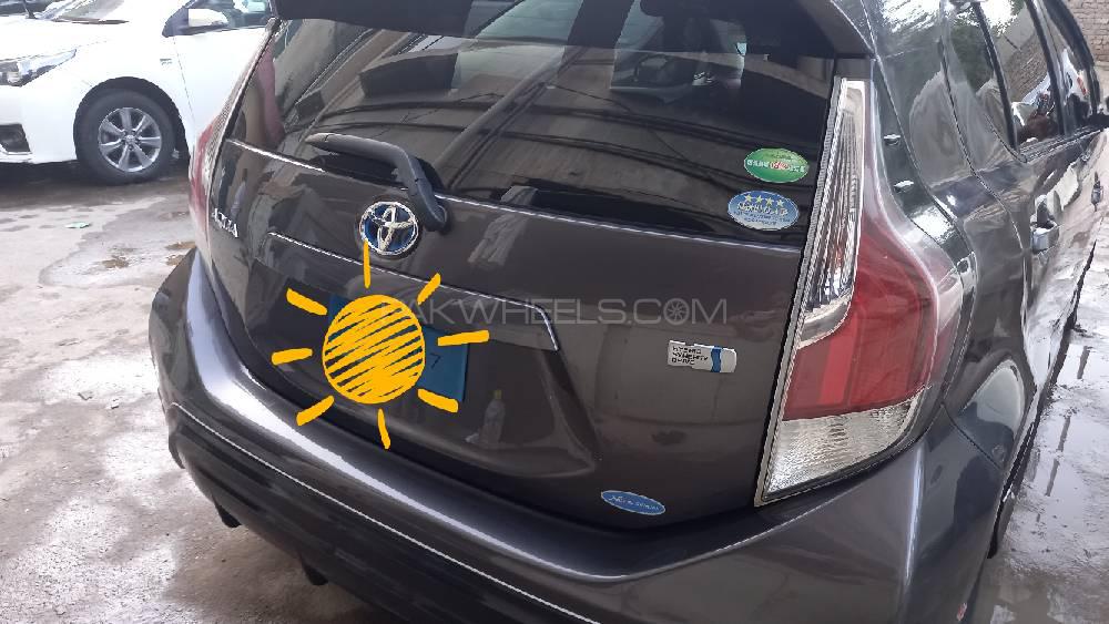 Toyota Aqua 2015 for Sale in Peshawar Toyota Aqua 2015 for Sale in Peshawar Image-3