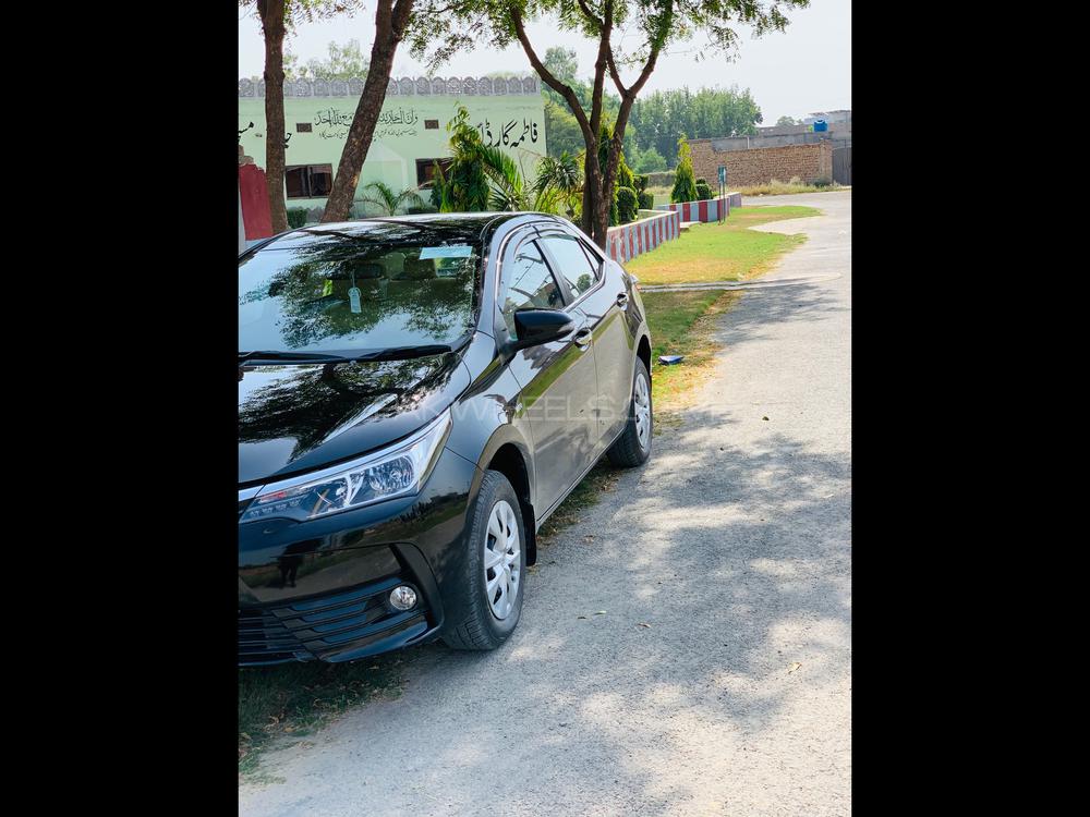 Toyota Corolla 2020 for Sale in Lahore Toyota Corolla 2020 for Sale in Lahore Image-4