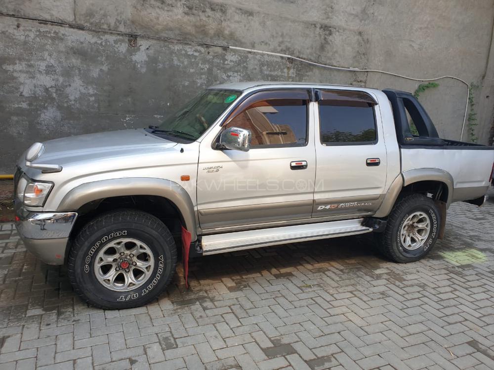 Toyota Hilux 2003 for Sale in Lahore Image-1