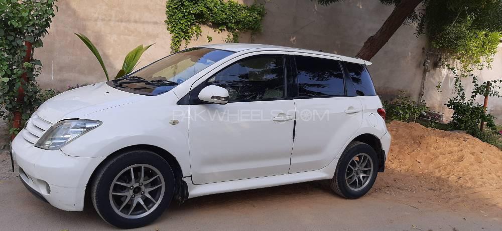 Toyota IST 2006 for Sale in Karachi Toyota IST 2006 for Sale in Karachi Image-10