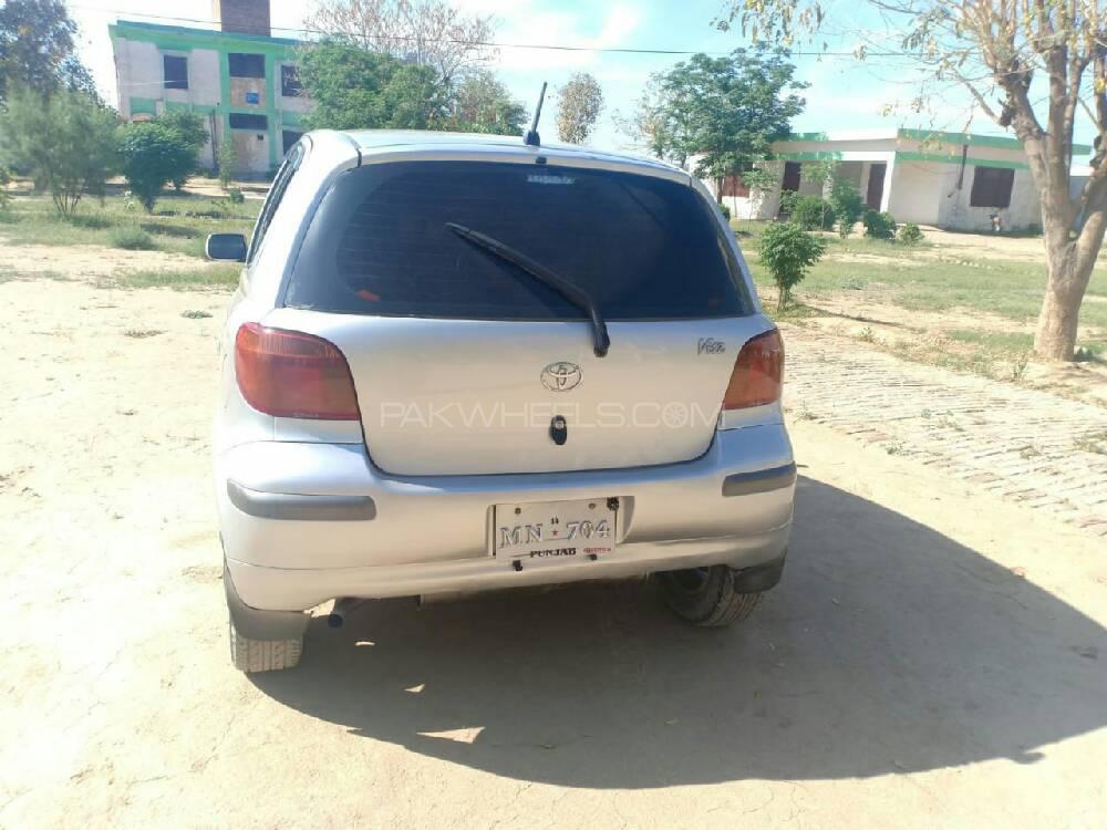 Toyota Vitz 2000 for Sale in Bannu Toyota Vitz 2000 for Sale in Bannu Image-8