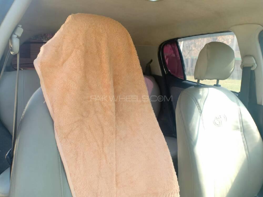 Toyota Vitz 2000 for Sale in Bannu Toyota Vitz 2000 for Sale in Bannu Image-10