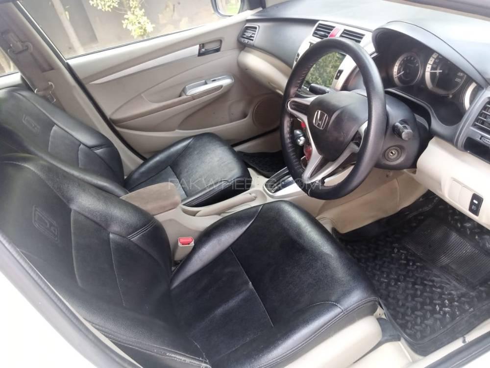Honda City 2015 for Sale in Lahore Honda City 2015 for Sale in Lahore Image-9