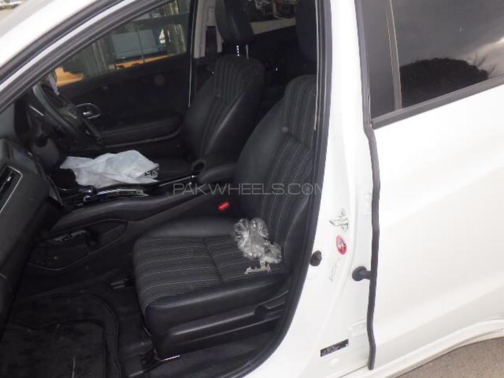 Honda Vezel 2016 for Sale in Islamabad Honda Vezel 2016 for Sale in Islamabad Image-10