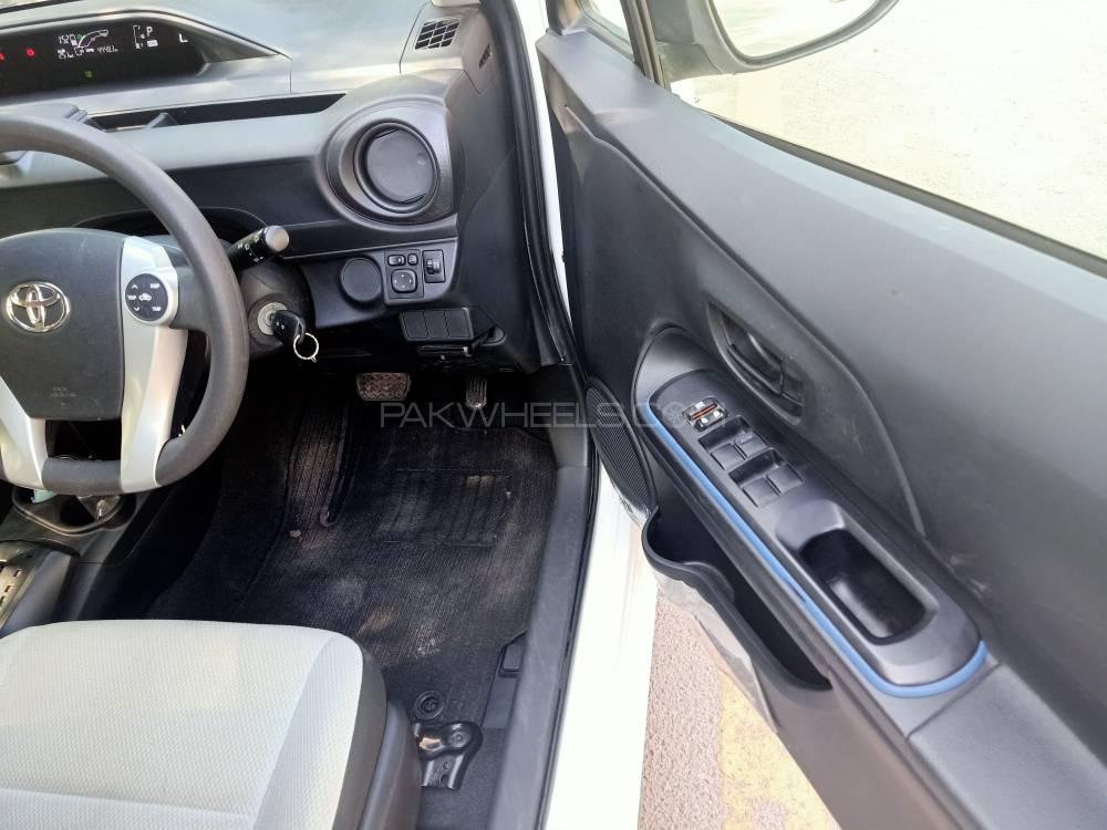 Toyota Aqua 2017 for Sale in Islamabad Toyota Aqua 2017 for Sale in Islamabad Image-12