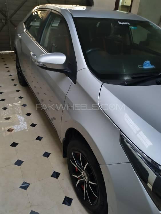 Toyota Corolla 2016 for Sale in Faisalabad Image-1