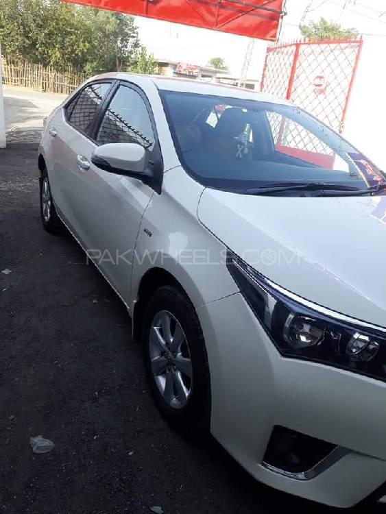 Toyota Corolla 2016 for Sale in Peshawar Image-1