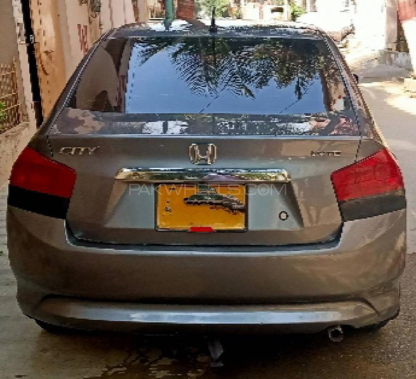 Honda City 2011 for Sale in Karachi Honda City 2011 for Sale in Karachi Image-3