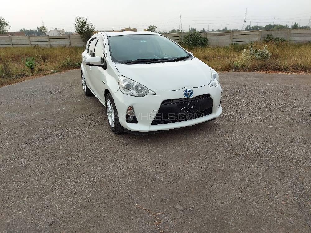 Toyota Aqua 2013 for Sale in Mardan Image-1