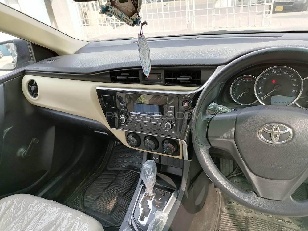 Toyota Corolla 2018 for Sale in Karachi Toyota Corolla 2018 for Sale in Karachi Image-4