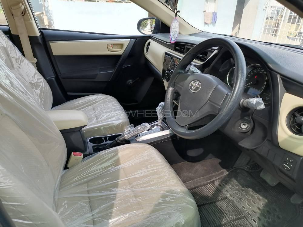 Toyota Corolla 2018 for Sale in Karachi Toyota Corolla 2018 for Sale in Karachi Image-5