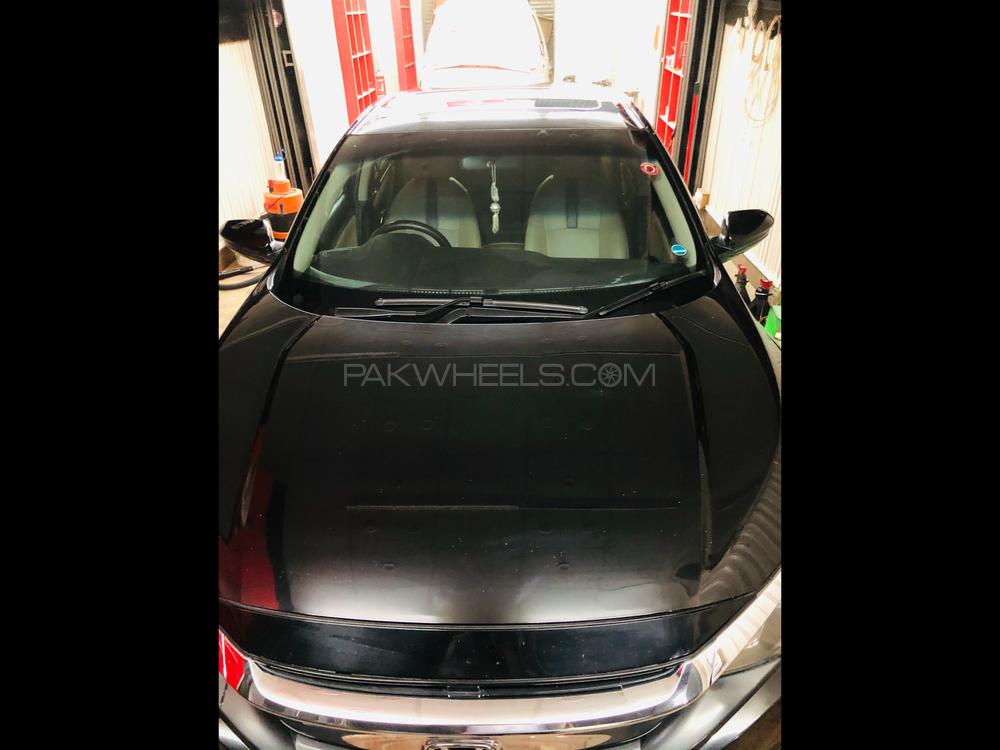 Honda Civic 2016 for Sale in Multan Honda Civic 2016 for Sale in Multan Image-14