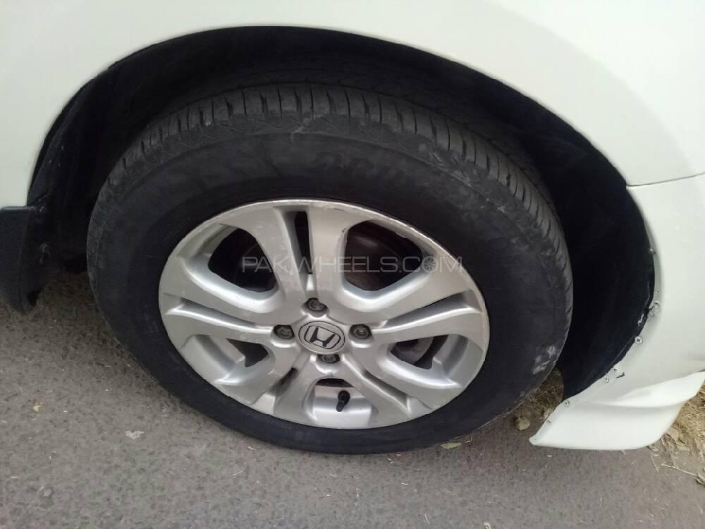 Honda Fit 2012 for Sale in Lahore Honda Fit 2012 for Sale in Lahore Image-13