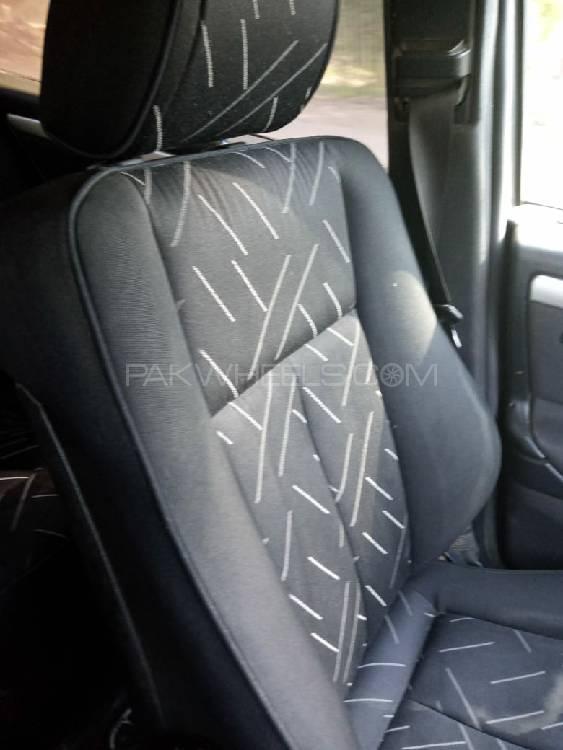 Mercedes Benz C Class 1998 for Sale in Peshawar Mercedes Benz C Class 1998 for Sale in Peshawar Image-13