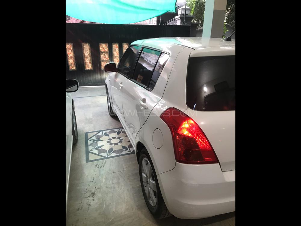 Suzuki Swift 2013 for Sale in Chakwal Suzuki Swift 2013 for Sale in Chakwal Image-5