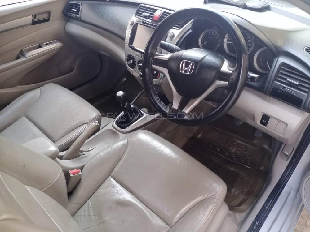 Honda City 2016 for Sale in Faisalabad Image-1