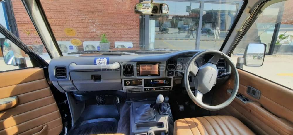Toyota Land Cruiser 1994 for Sale in Lahore Toyota Land Cruiser 1994 for Sale in Lahore Image-2