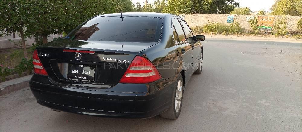 مرسڈیز بینز سی کلاس 2004 for Sale in ملتان مرسڈیز بینز سی کلاس 2004 for Sale in ملتان Image-3