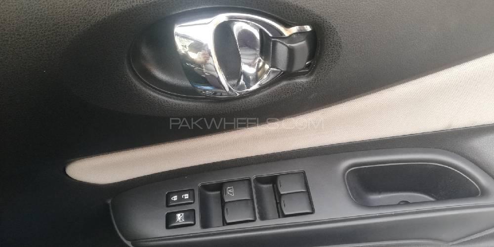 Nissan Note 2017 for Sale in Lahore Nissan Note 2017 for Sale in Lahore Image-10
