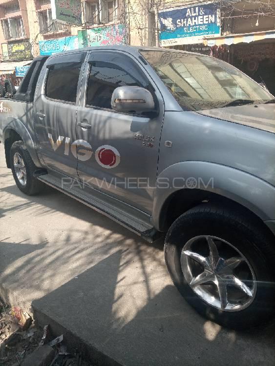 Toyota Hilux 2011 for Sale in Rawalpindi Image-1