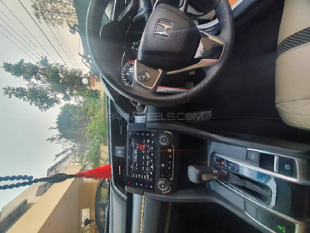 Honda Civic 2018 for Sale in Lahore Honda Civic 2018 for Sale in Lahore Image-7