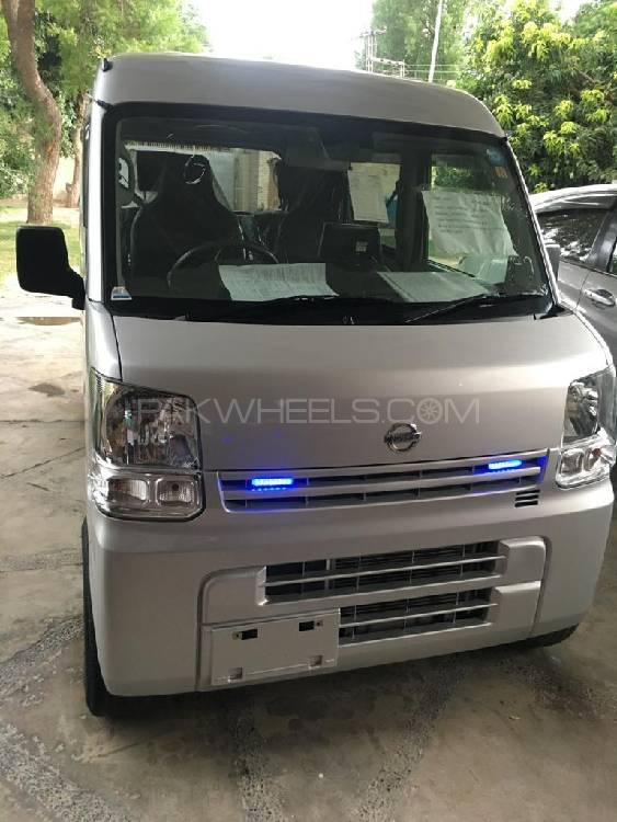 Nissan Clipper 2015 for Sale in Lahore Nissan Clipper 2015 for Sale in Lahore Image-3