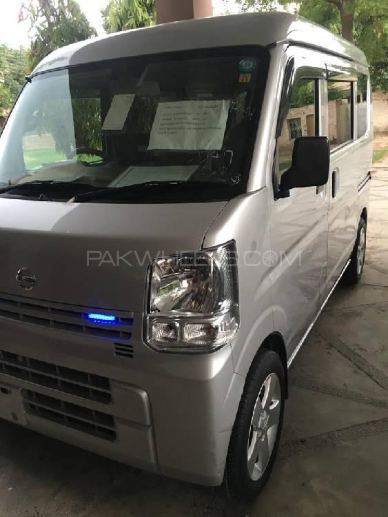 Nissan Clipper 2015 for Sale in Lahore Nissan Clipper 2015 for Sale in Lahore Image-4