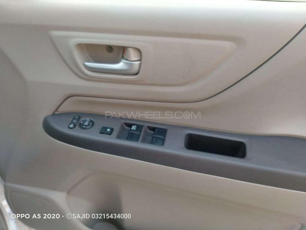 ہونڈا این ویگن 2017 for Sale in گجرانوالہ ہونڈا این ویگن 2017 for Sale in گجرانوالہ Image-10