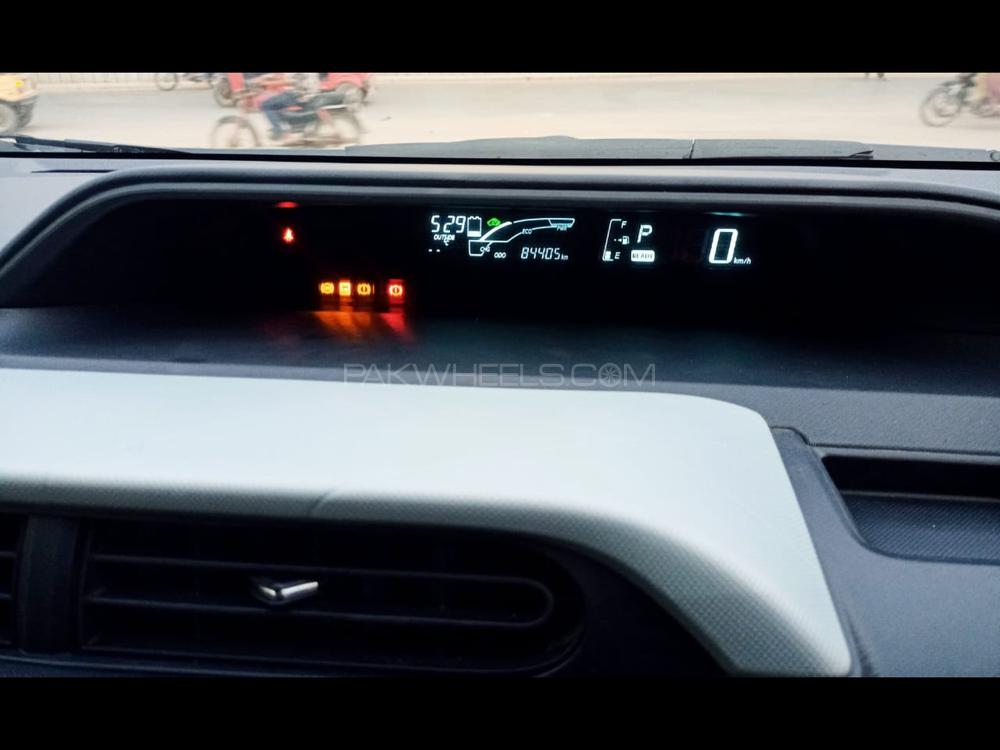 Toyota Aqua 2014 for Sale in Karachi Toyota Aqua 2014 for Sale in Karachi Image-8