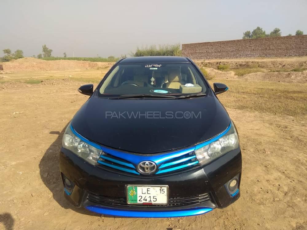 Toyota Corolla 2015 for Sale in Sargodha Image-1