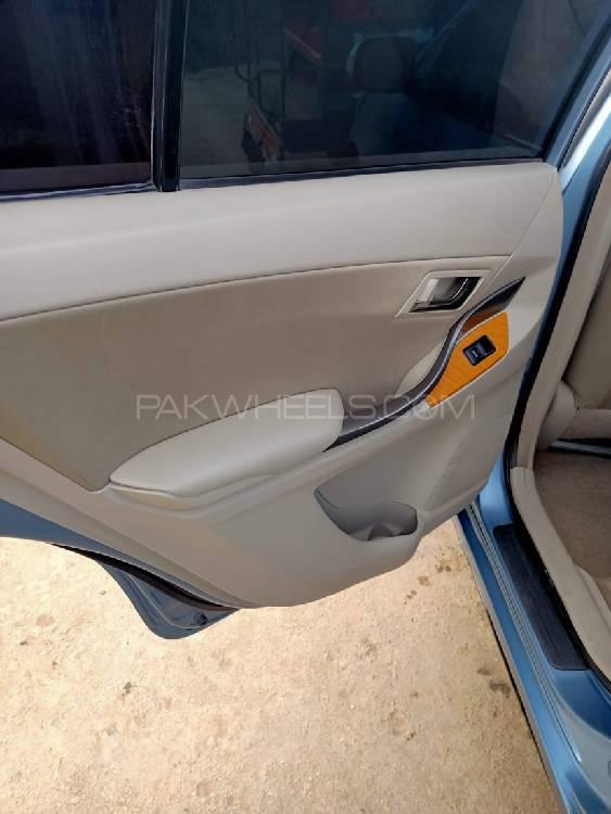 ٹویوٹا پریمیو 2012 for Sale in ڈیرہ اسماعیل خان ٹویوٹا پریمیو 2012 for Sale in ڈیرہ اسماعیل خان Image-17