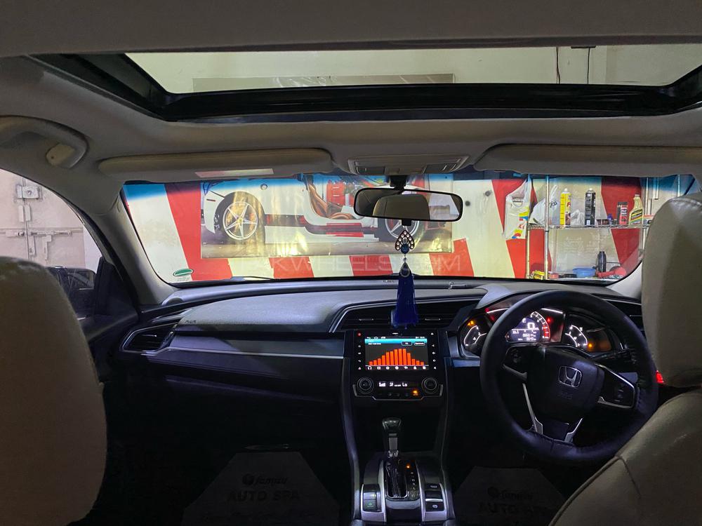 Honda Civic 2017 for Sale in Faisalabad Honda Civic 2017 for Sale in Faisalabad Image-10