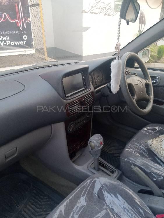 Toyota Corolla 2013 for Sale in Peshawar Image-1