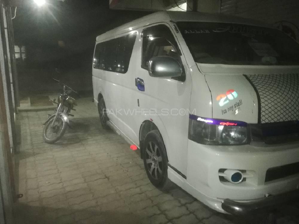 Toyota Hiace 2012 for Sale in Attock Image-1