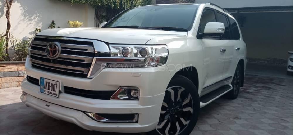 Toyota Land Cruiser 2016 for Sale in Lahore Image-1