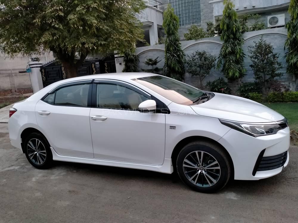Toyota Corolla 2018 for Sale in Lahore Image-1