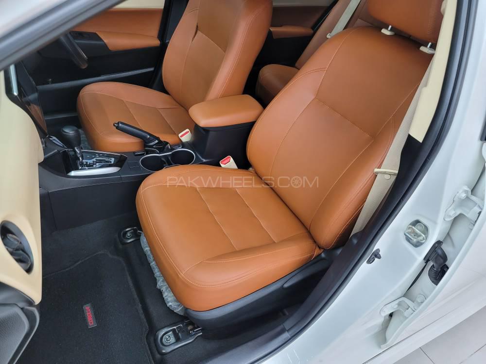 Toyota Corolla 2019 for Sale in Multan Toyota Corolla 2019 for Sale in Multan Image-17