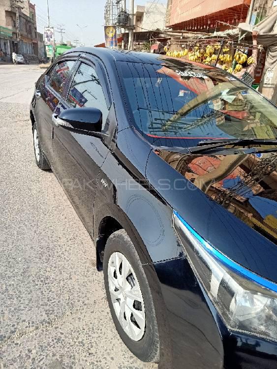 Toyota Corolla 2015 for Sale in Gujrat Image-1