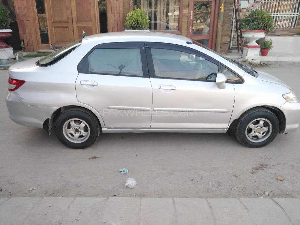 Honda City 2005 for Sale in Karachi Image-1