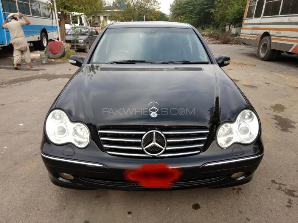 Mercedes Benz C Class 2006 for Sale in Lahore Image-1
