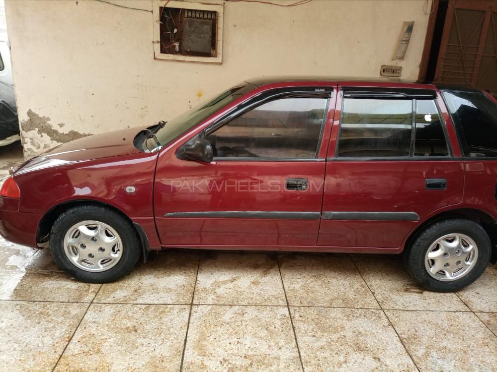 Suzuki Cultus 2004 for Sale in Lahore Image-1