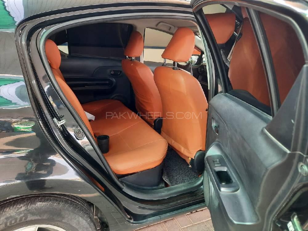 Toyota Aqua 2015 for Sale in Multan Toyota Aqua 2015 for Sale in Multan Image-12