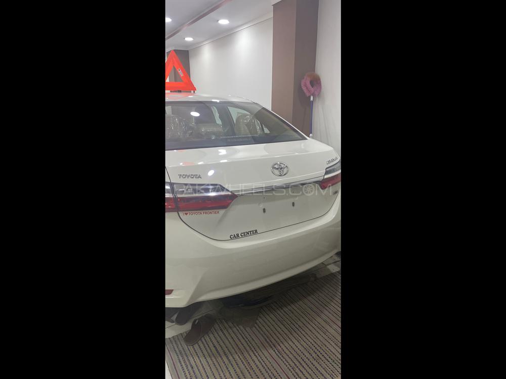 Toyota Corolla 2019 for Sale in Peshawar Toyota Corolla 2019 for Sale in Peshawar Image-3