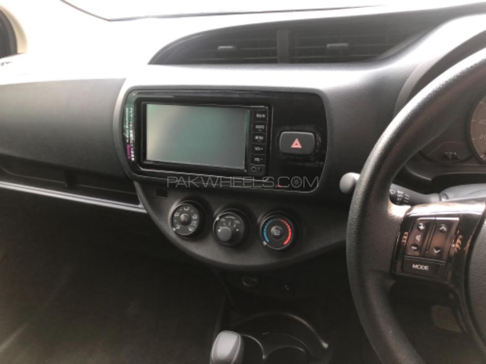 Toyota Vitz 2017 for Sale in Lahore Toyota Vitz 2017 for Sale in Lahore Image-14