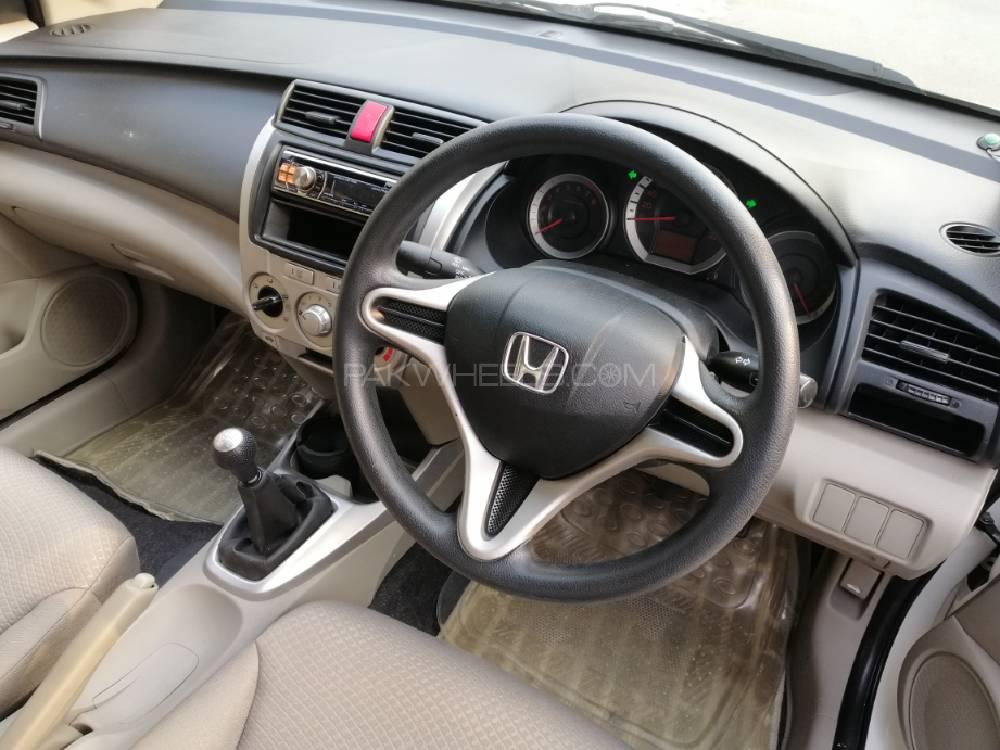 Honda City 2014 for Sale in Lahore Honda City 2014 for Sale in Lahore Image-8
