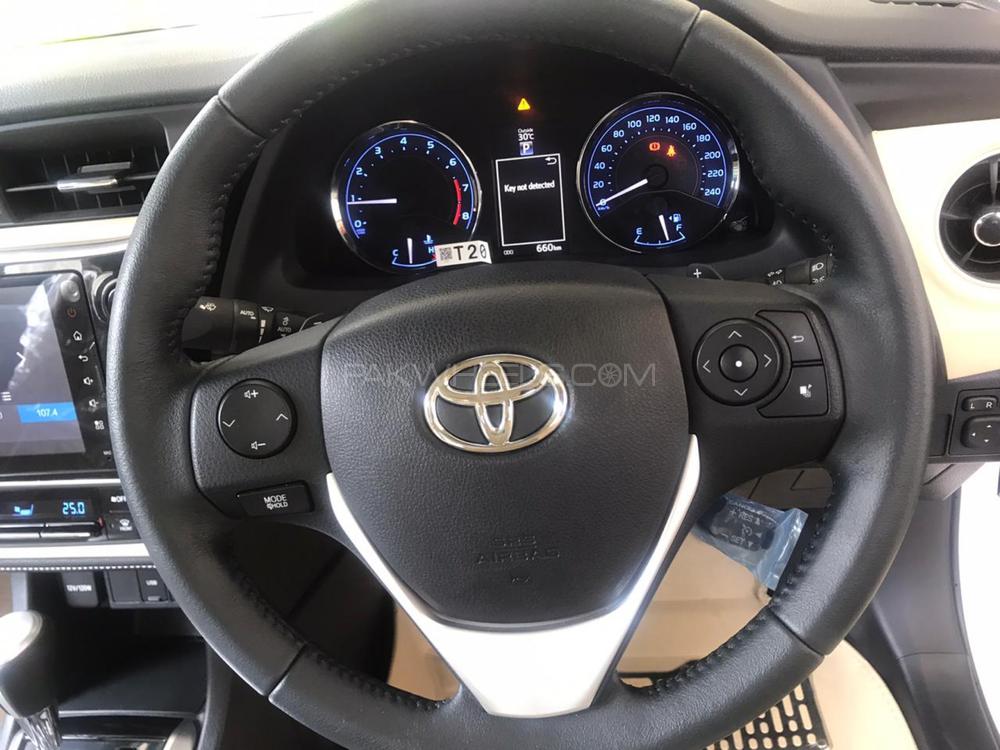 Toyota Corolla 2018 for Sale in Rawalpindi Toyota Corolla 2018 for Sale in Rawalpindi Image-10