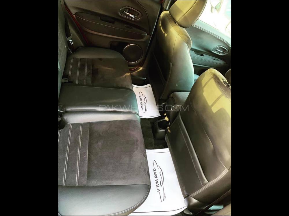 Honda Vezel 2016 for Sale in Karachi Honda Vezel 2016 for Sale in Karachi Image-11