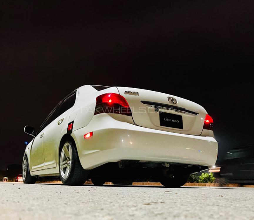 Toyota Belta - 2006  Toyota Belta - 2006  Image-3