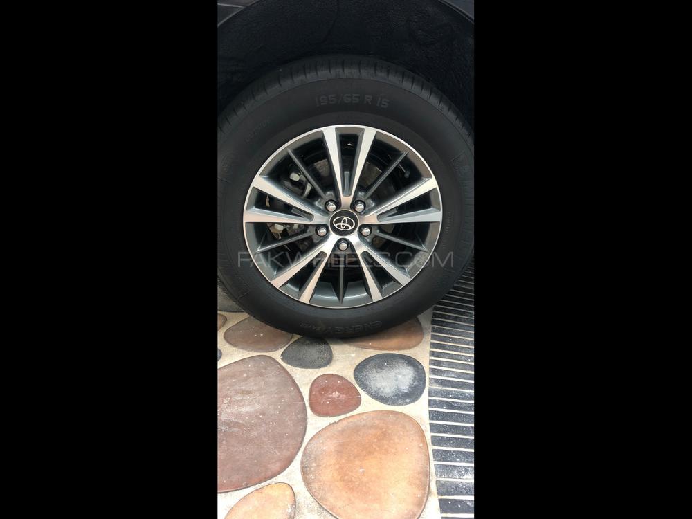 Toyota Corolla 2020 for Sale in Lahore Toyota Corolla 2020 for Sale in Lahore Image-4